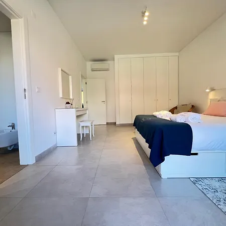 Appartement Gardens Side By Fhr Piscina, Parking