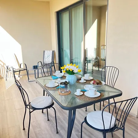 Gardens Side By Fhr Piscina, Parking *