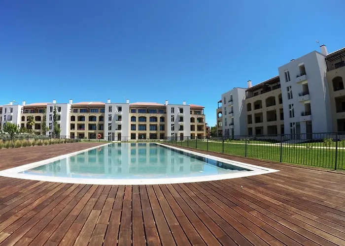 Gardens Side By Fhr Piscina, Parking * 쿼테이라