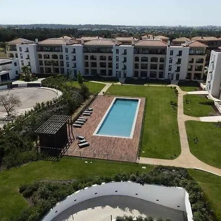 Gardens Side By Fhr Piscina, Parking Quarteira